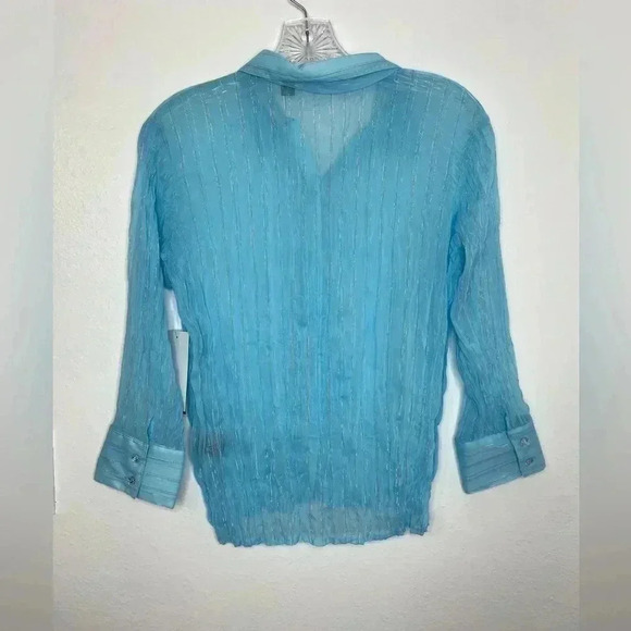 Essential by Milano Blue Crinkle Button Down Shirt - Picture 6 of 6